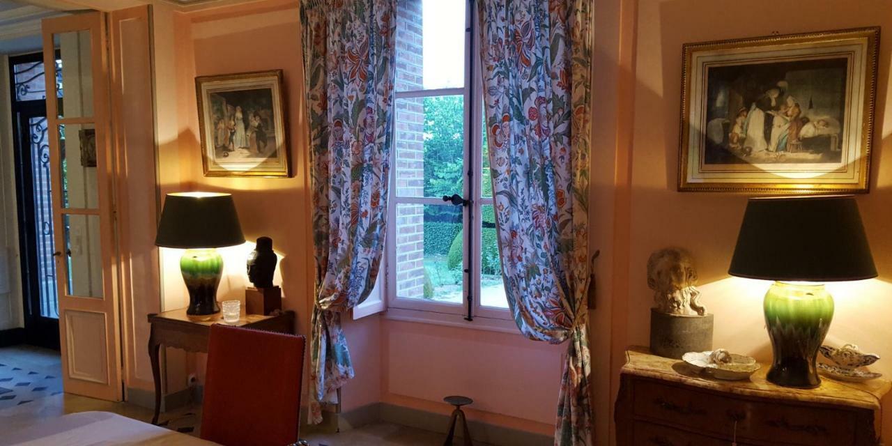 Château Rouillon d'Allest Chartrettes Extérieur photo